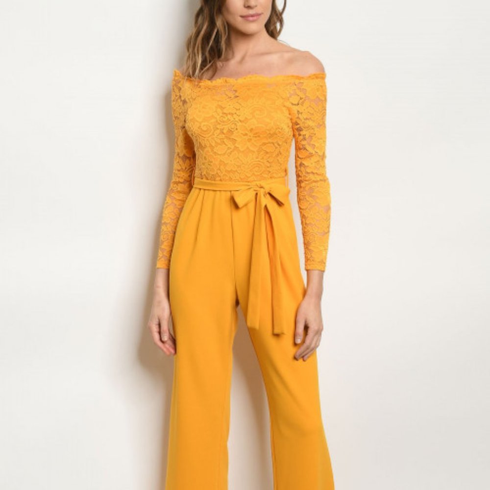 YELLOW LACE OFF SHOULDER JUMPSUIT ROMPER SZE LARGE